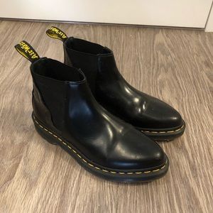 Dr. Martens- Bianca Chelsea Boot (size 8)